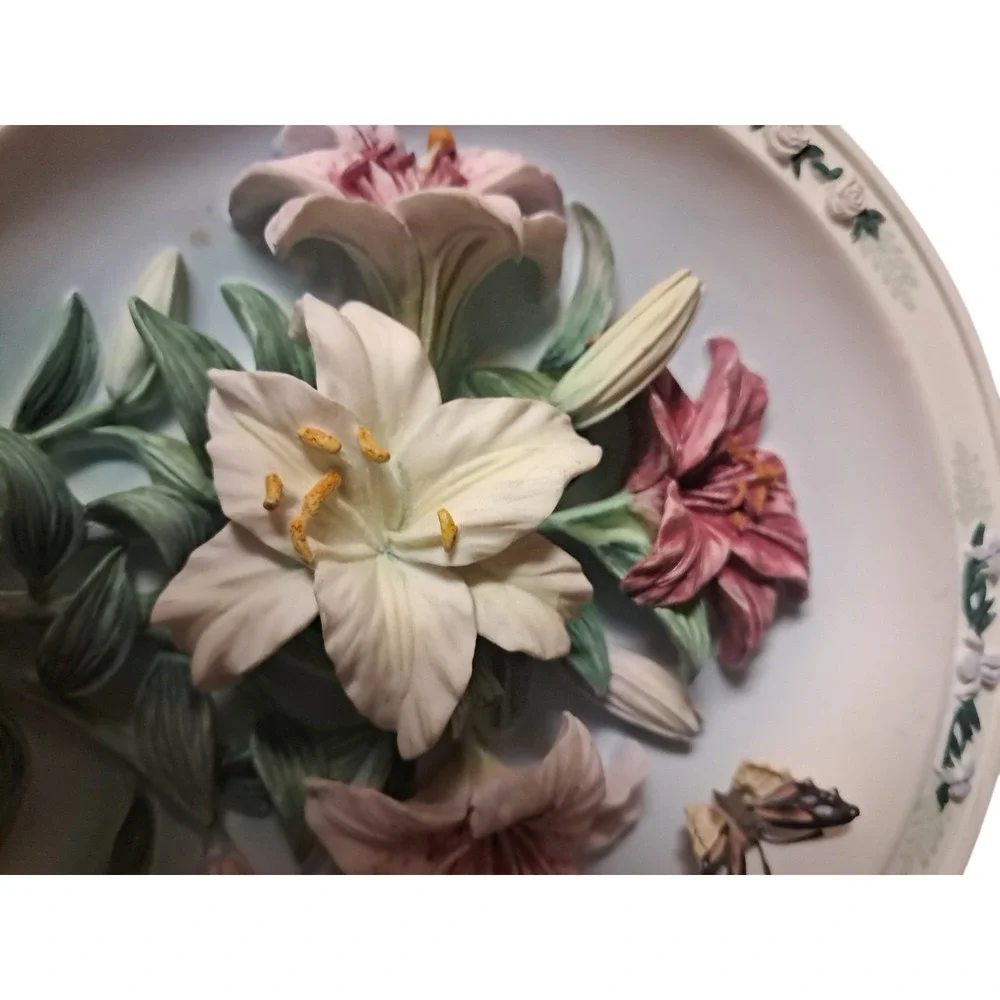 THE LILY GARDEN Plate Lena Liu's Beautiful Gardens #4.  3D Lillies And Butterfly